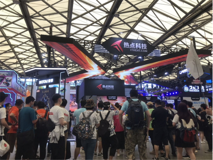 ChinaJoy在上海新國(guó)際博覽館謝幕 展會(huì)新聞 第5張-聯(lián)拓創(chuàng)意 ChinaJoy在上海新國(guó)際博覽館謝幕 展會(huì)新聞 第5張